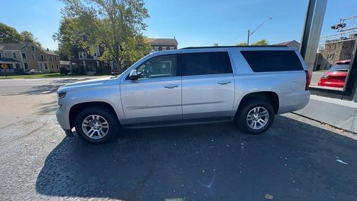 2018 Chevrolet Suburban LT