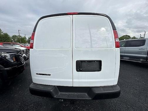 Summit White 2025 Chevrolet Express 2500 LT