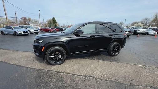 2024 Jeep Grand Cherokee Altitude