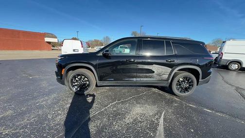 2024 Chevrolet Traverse LT