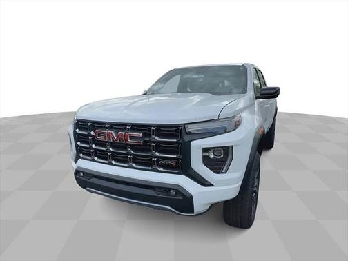 2025 GMC Canyon Base