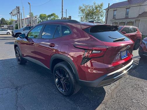 Crimson Metallic 2024 Chevrolet Trax FWD ACTIV