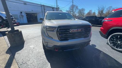 2026 GMC Acadia AT4 AWD