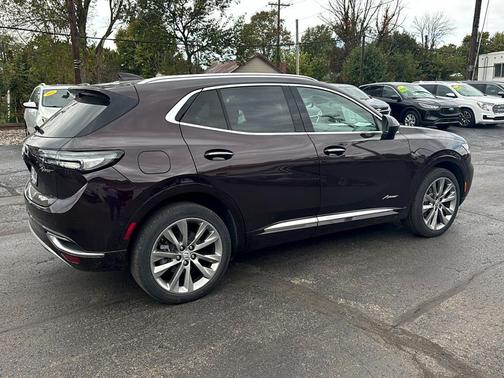 Rich Garnet Metallic 2022 Buick Envision FWD Avenir