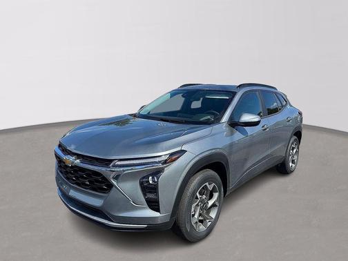 Sterling Gray Metallic 2026 Chevrolet Trax LT