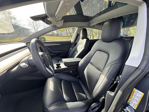 2022 Tesla Model 3 Performance