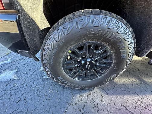 2026 Chevrolet Silverado 2500 Crew Cab, Standard Bed, XR2, 4WD