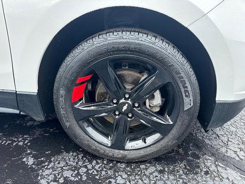 Summit White 2019 Chevrolet Equinox 1LT