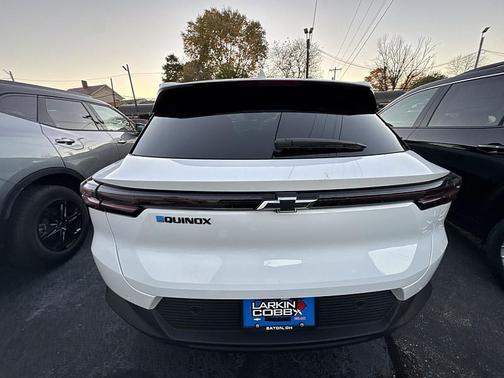 2026 Chevrolet Equinox EV LT