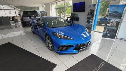 2025 Chevrolet Corvette Stingray w/2LT