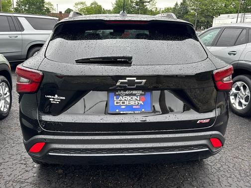 Mosaic Black Metallic 2026 Chevrolet Trax FWD 2RS