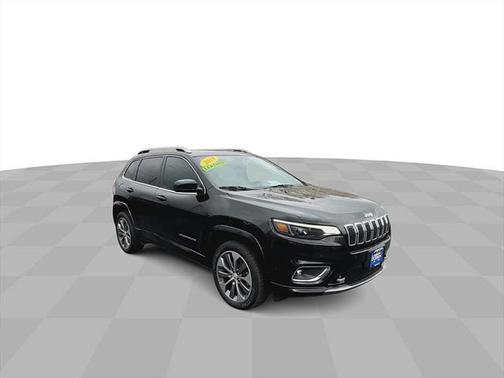 2019 Jeep Cherokee Overland