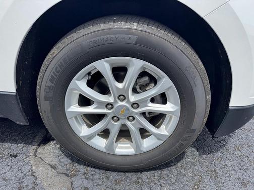 Iridescent Pearl Tricoat 2018 Chevrolet Equinox LT