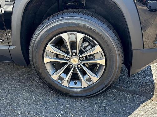 Mosaic Black Metallic 2026 Chevrolet Equinox 1LT