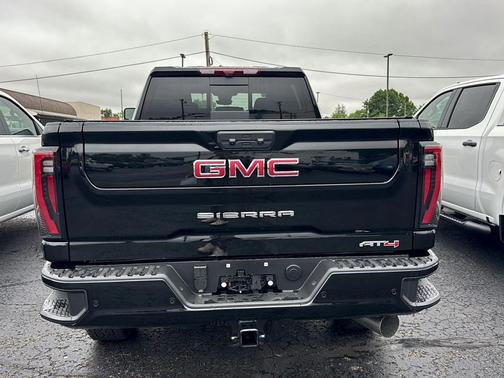 Onyx Black 2026 GMC Sierra 2500 AT4