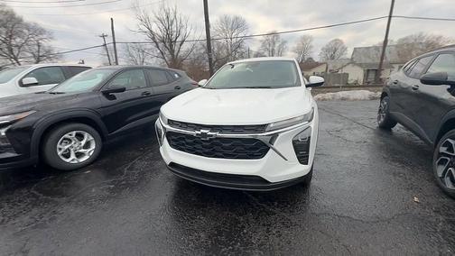 2026 Chevrolet Trax LS