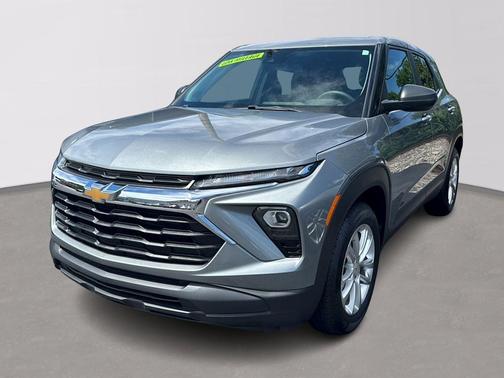 Sterling Gray Metallic 2024 Chevrolet Trailblazer LS