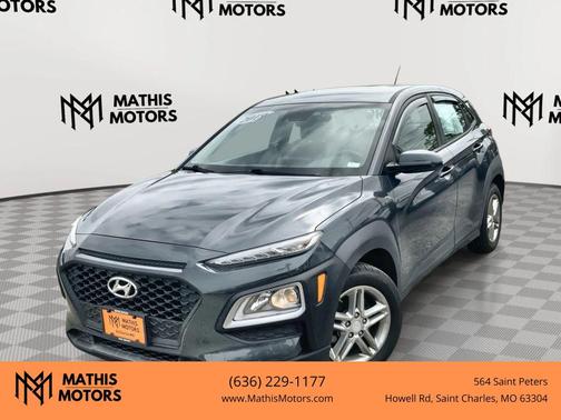 Gray 2019 Hyundai KONA SE