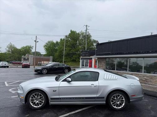 2013 Ford Mustang V6 Premium