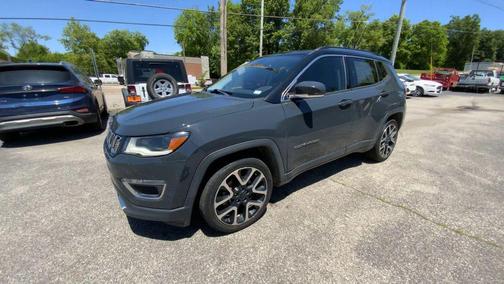 Gray 2018 Jeep Compass Limited