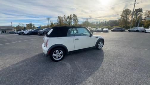 2007 MINI Cooper Base