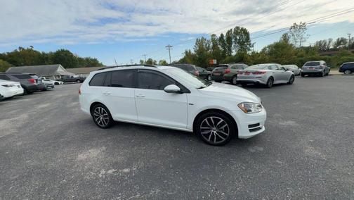 2016 Volkswagen Golf SportWagen TSI Limited Edition