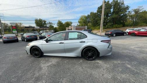 2021 Toyota Camry SE