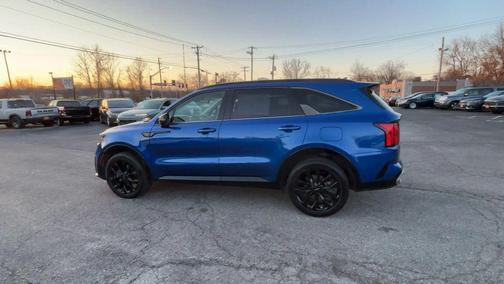 2022 Kia Sorento SX