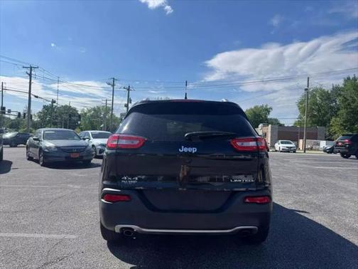 2014 Jeep Cherokee Sport