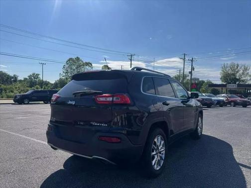 2014 Jeep Cherokee Sport