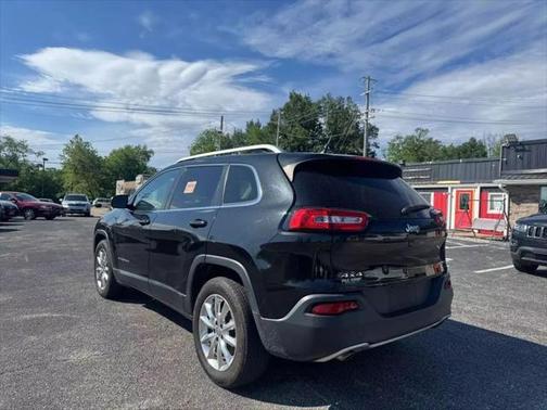 2014 Jeep Cherokee Sport