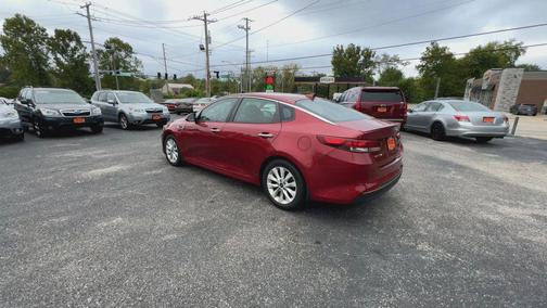 2018 Kia Optima S