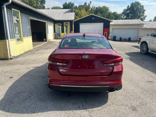 2018 Kia Optima S