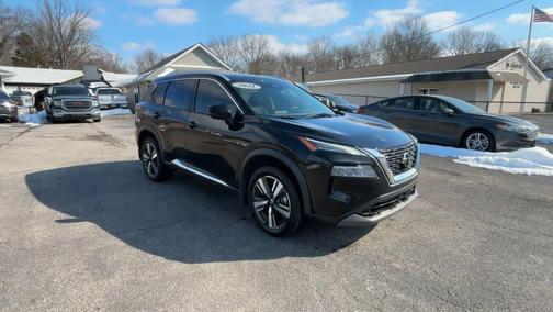 2021 Nissan Rogue SL