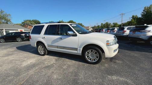 2013 Lincoln Navigator L