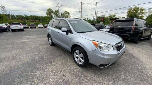 Silver 2016 Subaru Forester 2.5i Premium