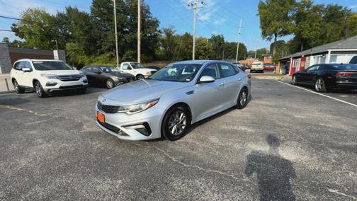 2019 Kia Optima LX
