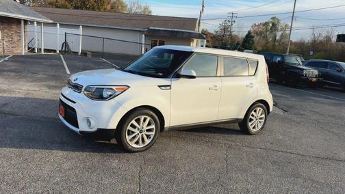 2017 Kia Soul +