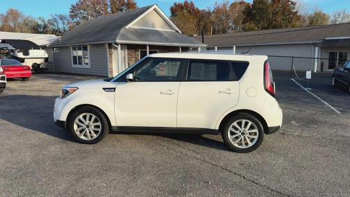 2017 Kia Soul +