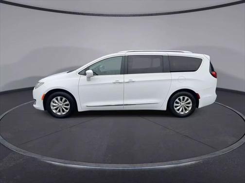 2018 Chrysler Pacifica Touring-L Plus