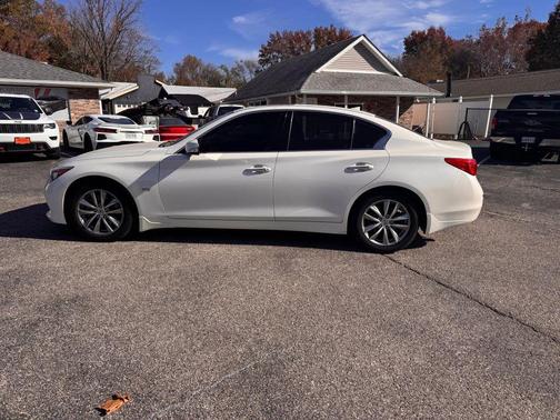 2017 INFINITI Q50 3.0T Premium