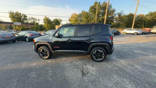 2017 Jeep Renegade Trailhawk