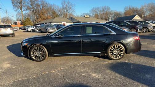 2017 Lincoln Continental Reserve