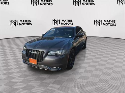 2019 Chrysler 300 S