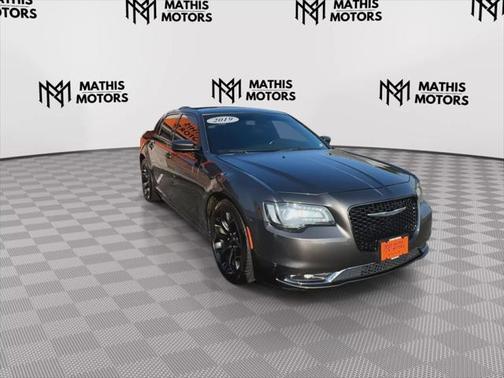2019 Chrysler 300 S