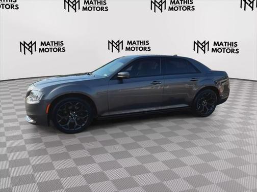 2019 Chrysler 300 S