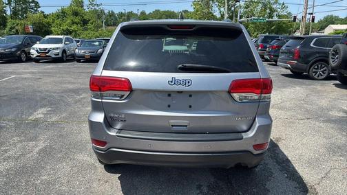 Silver 2019 Jeep Grand Cherokee Laredo