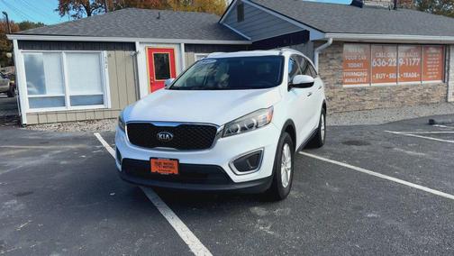 2017 Kia Sorento LX