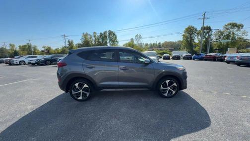 2016 Hyundai TUCSON Sport