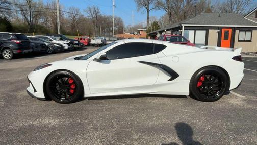 White 2020 Chevrolet Corvette Stingray w/3LT